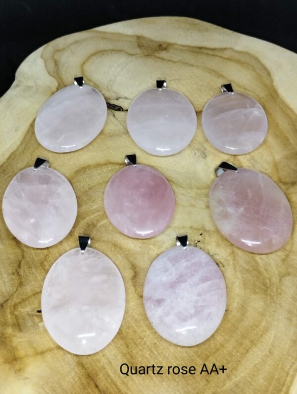 Quartz rose en pendentif AA+
