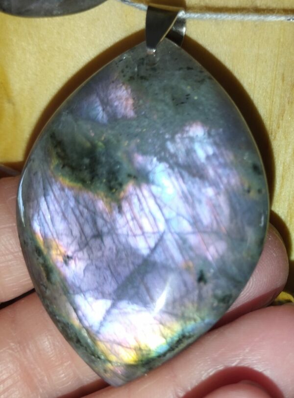 Labradorite violette pendentif AA+