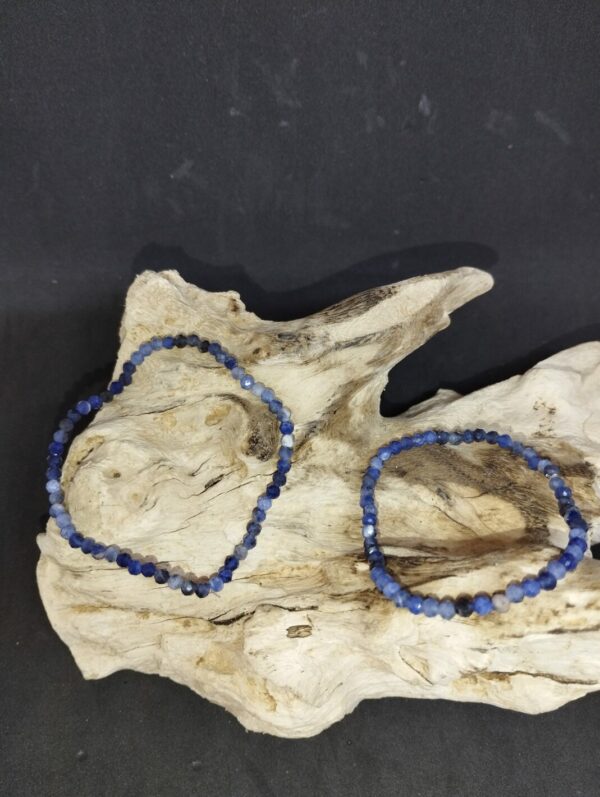 Bracelet sodalite facetté 3mm